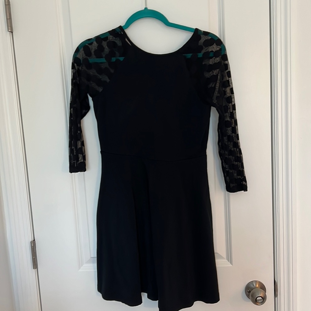 Black express skater dress - Picture 1 of 4